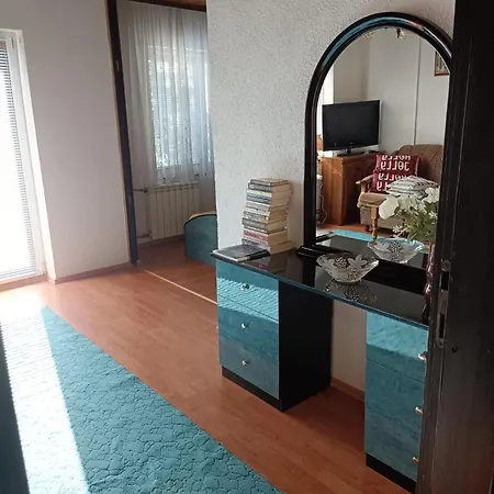 Urban Oasis In Apartment